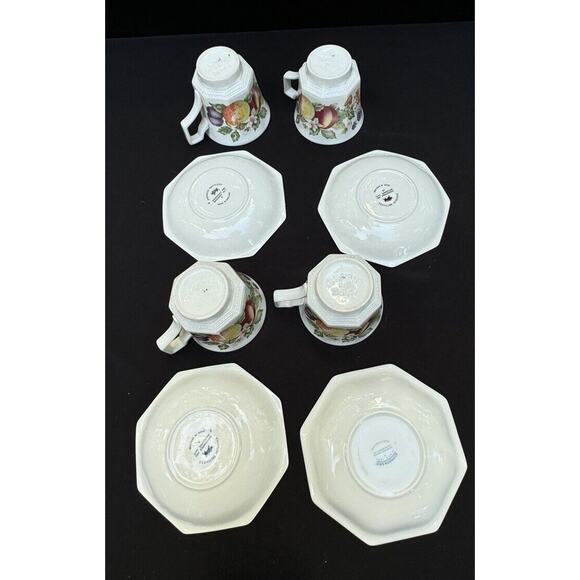 4 Johnson Brothers FRESH FRUIT Pedestal Cup & Octagon Saucer Sets Nice! S1 - Picture 4 of 9